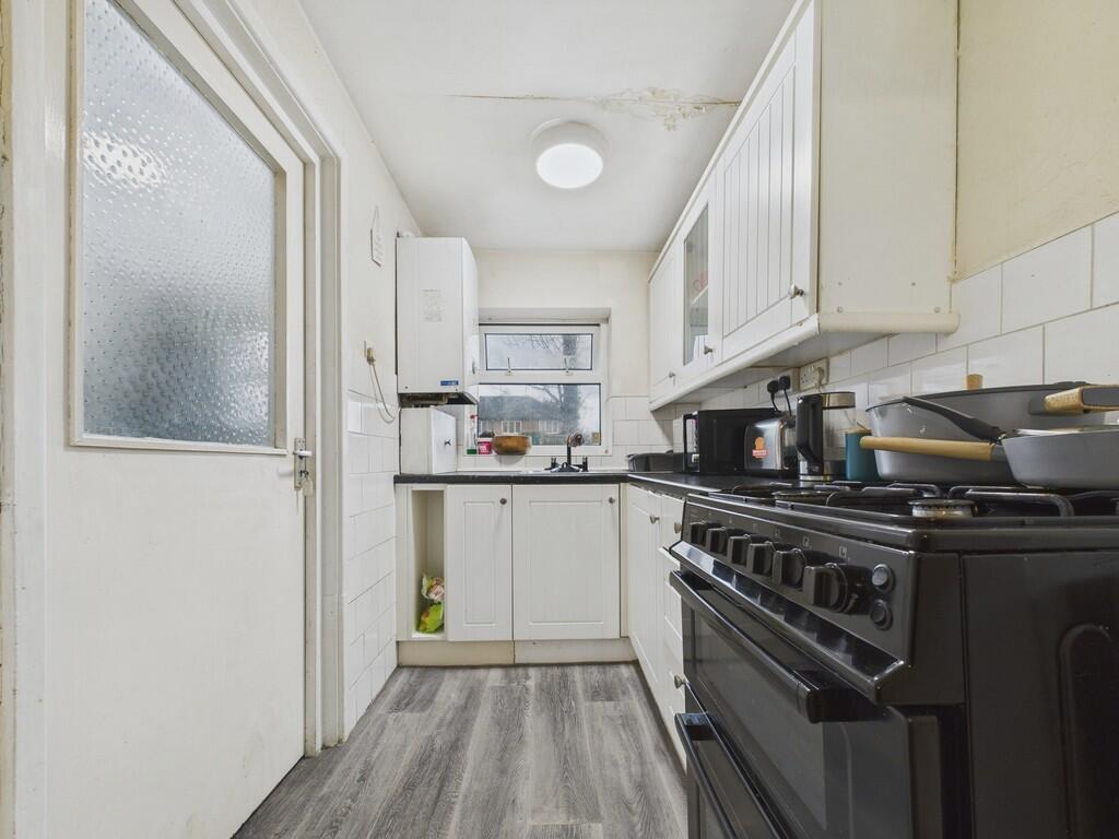 CAM04273G0-PR0101...