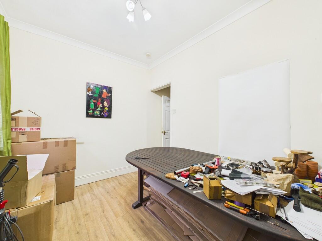 CAM01835G0-PR0369...