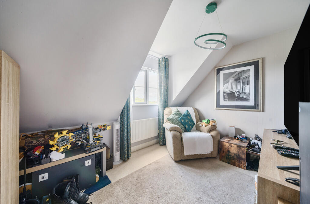 1301683-7-6840679...