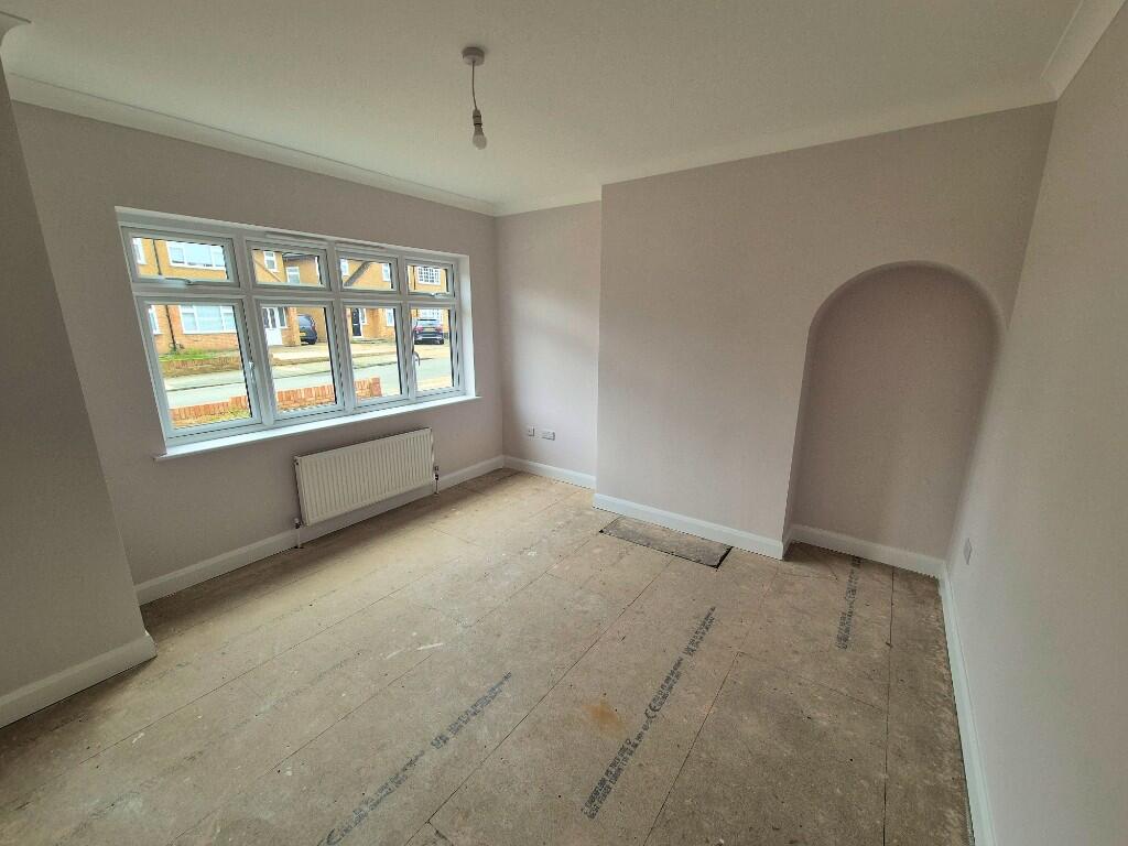 Trent Avenue, Upminster, London, RM14