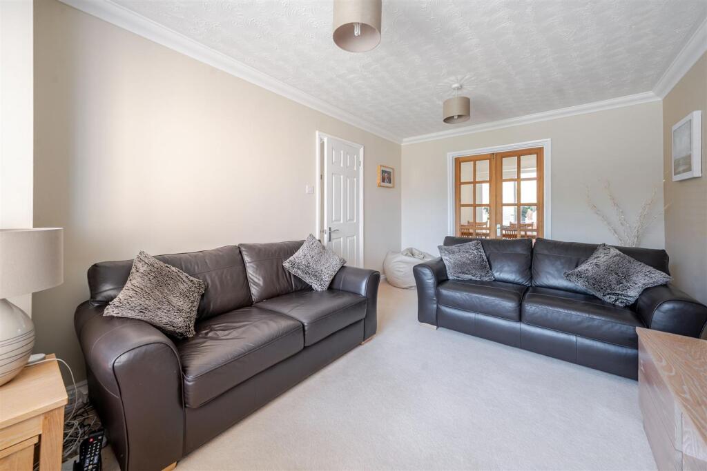 44 Docklewell Close, Towcester (41).JPG