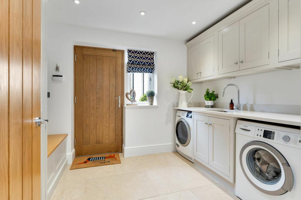 Utility Room / Boot Room