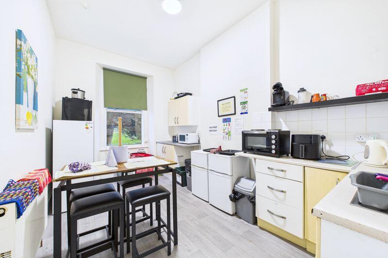 Main kitchen 