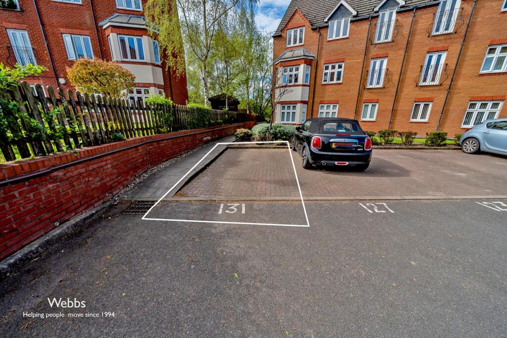 © Webbs Estate Agents © (40 of 79) copy.jpg