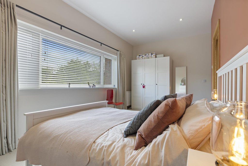 3 Cantenbury,Cresc, Sheffield 26_297.png