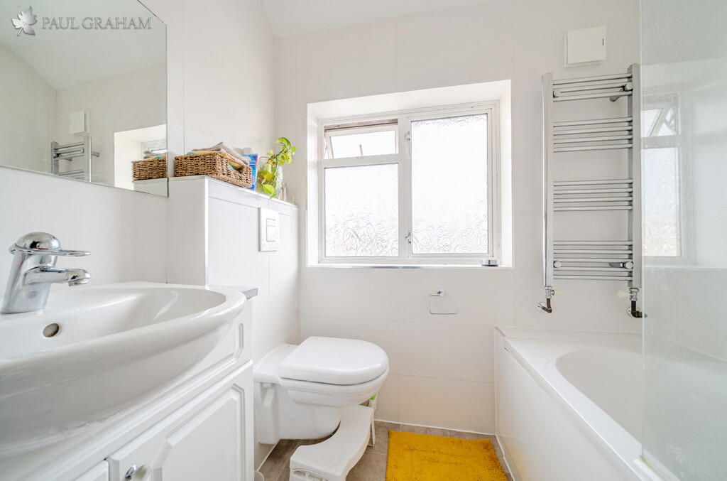 fa121d96-9e33-474...