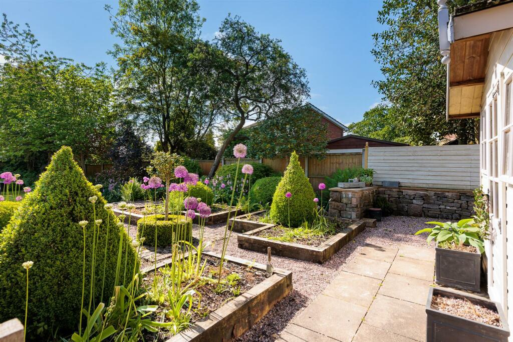 Secret Garden