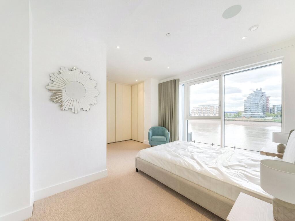 Westbourne Apartment