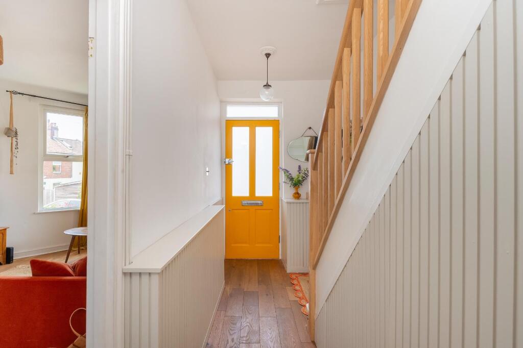 2S8RBN - Hallway B.jpg