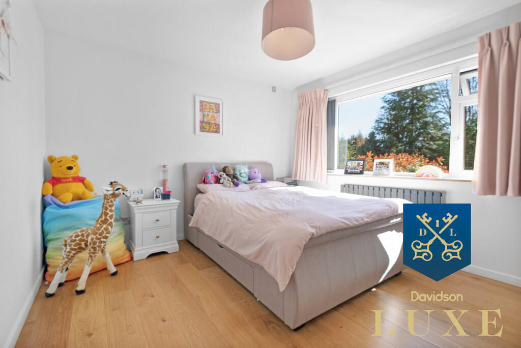 Logo Luxe (8 of 5...