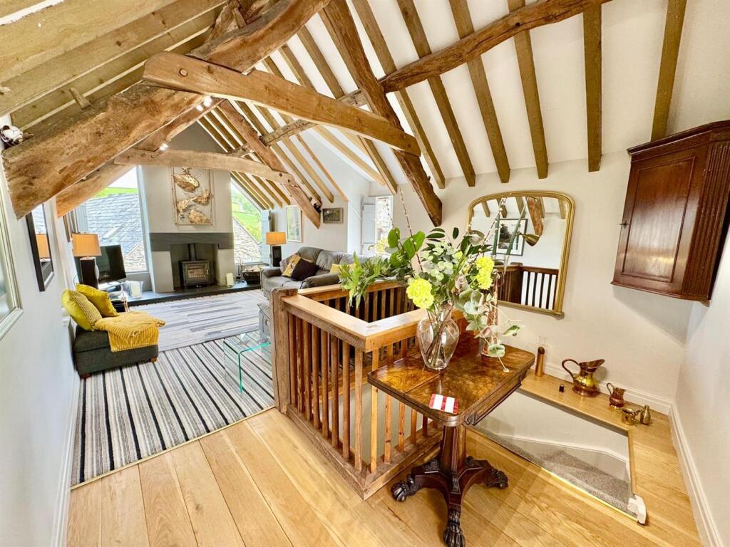 PHOTO-2025-05-18-18-18-12 (9).jpg