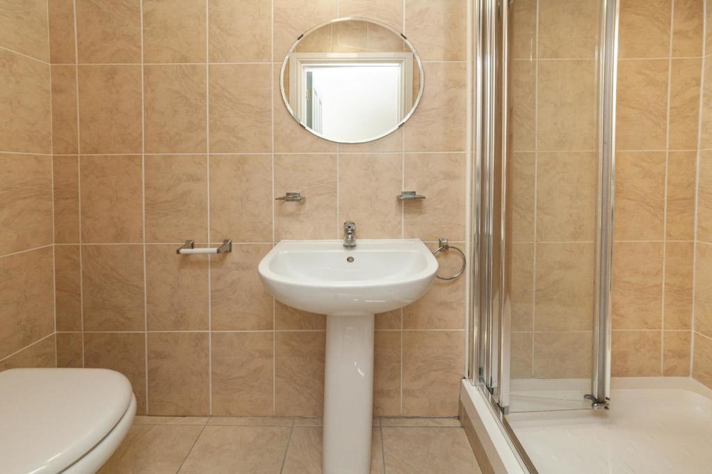 118 Flat 81.jpg