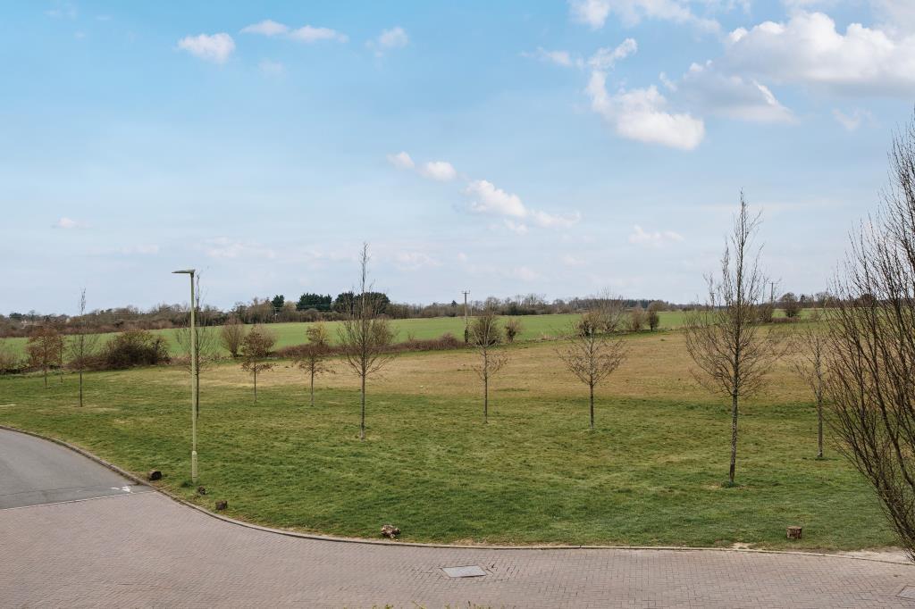 Countryside Views to Front of Property