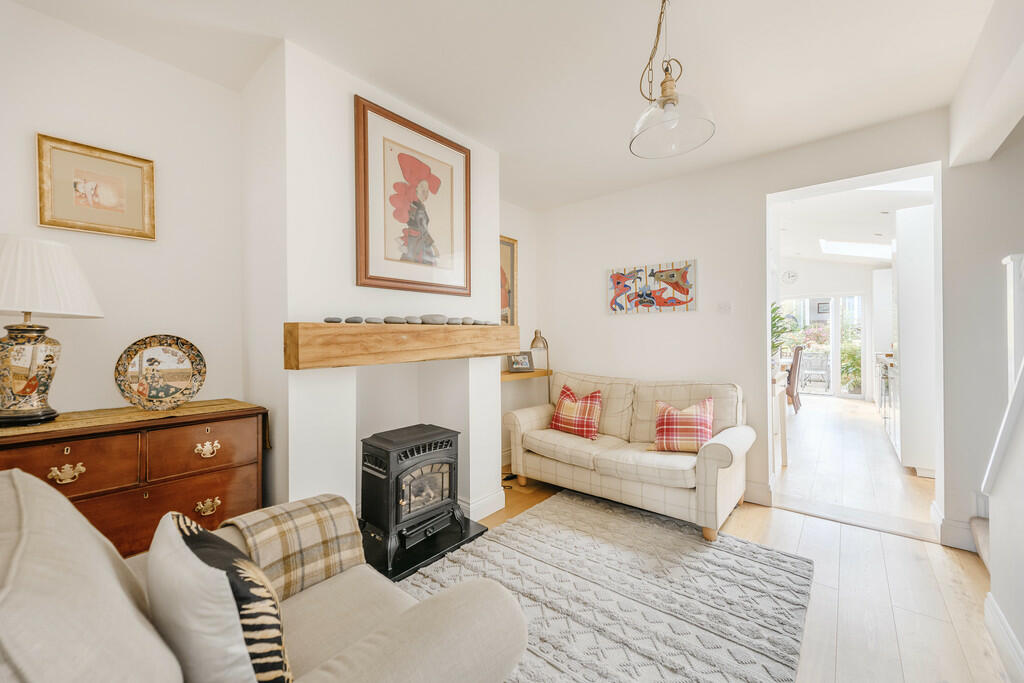 Snug Sitting Room...