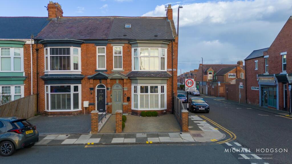 80 Ewesley Road-01.jpg