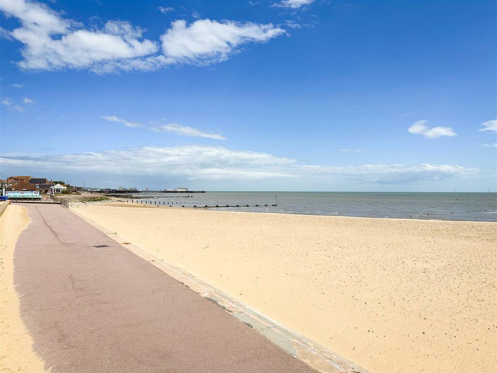 MARTELLO BAY BEACH