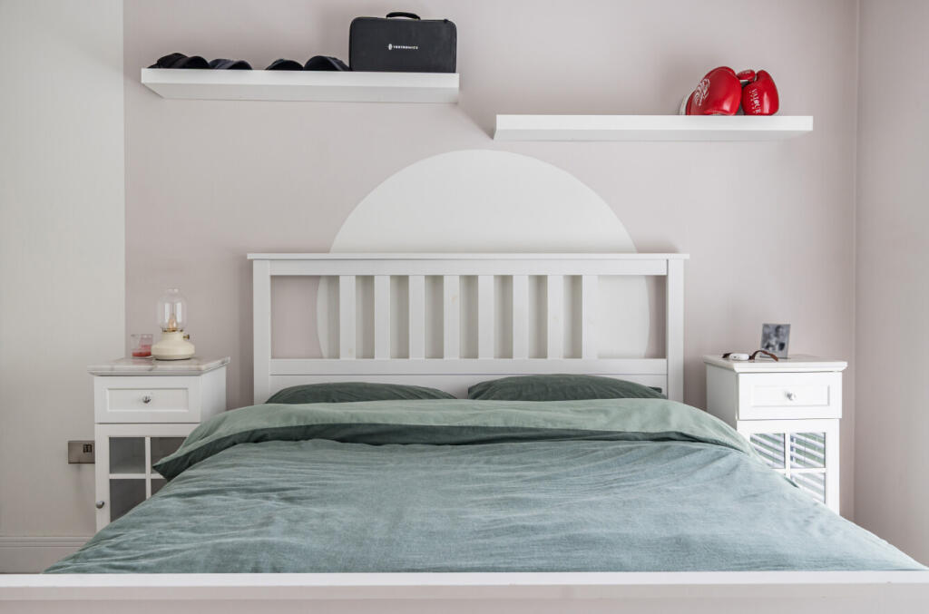 1354495-10-68c7fa...