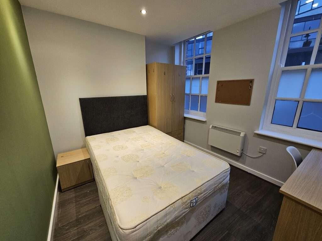 Flat_1_Croft_Buildings