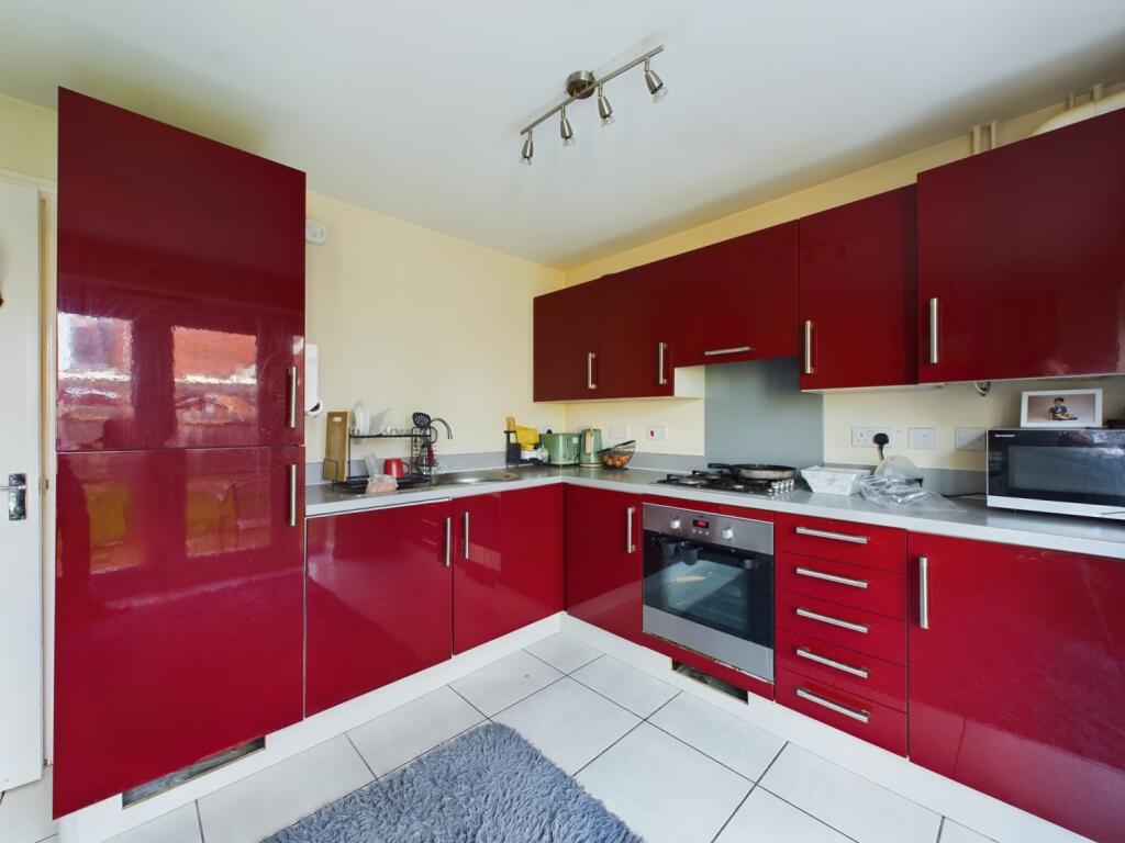 CAM03062G0-PR0095-STILL002