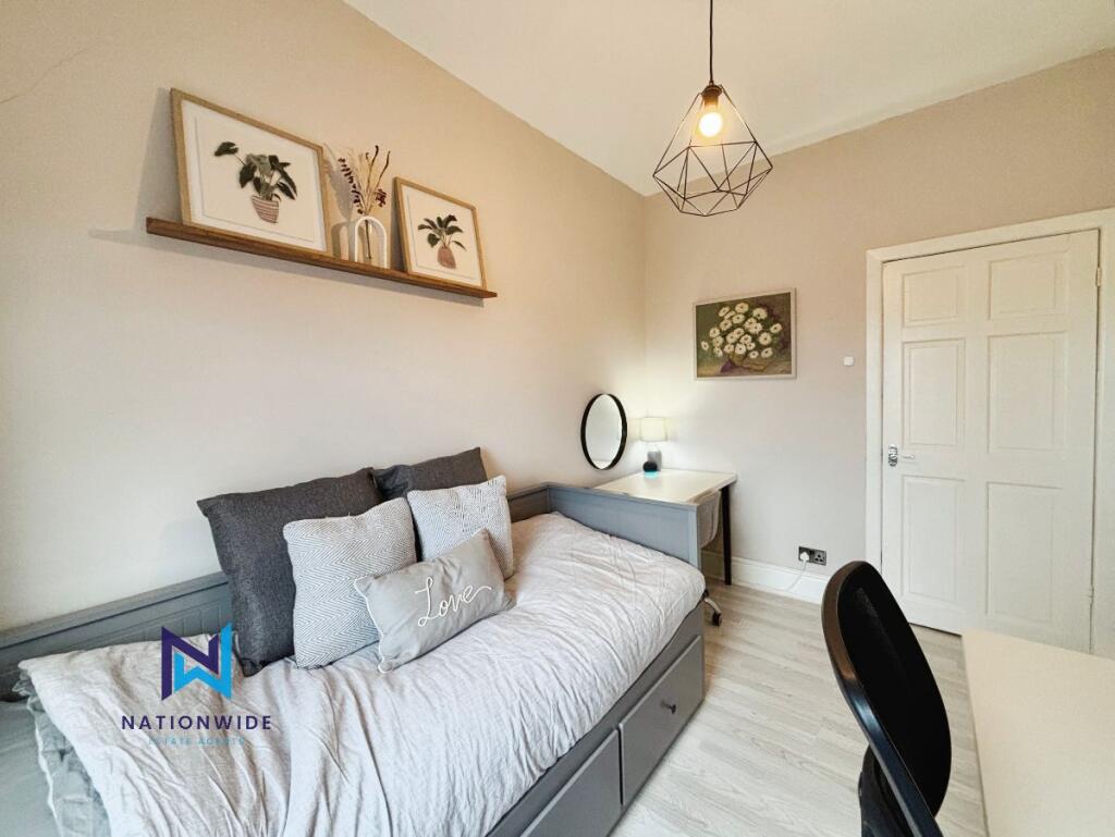 Bedroom3 2