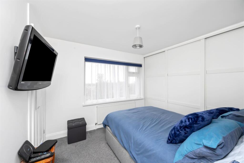 Hangleton Way 276 BEDROOM 2.jpeg