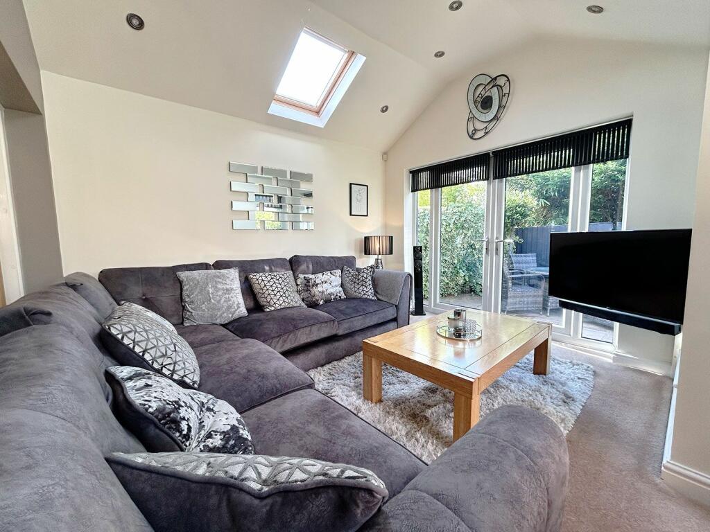 Extension reception room