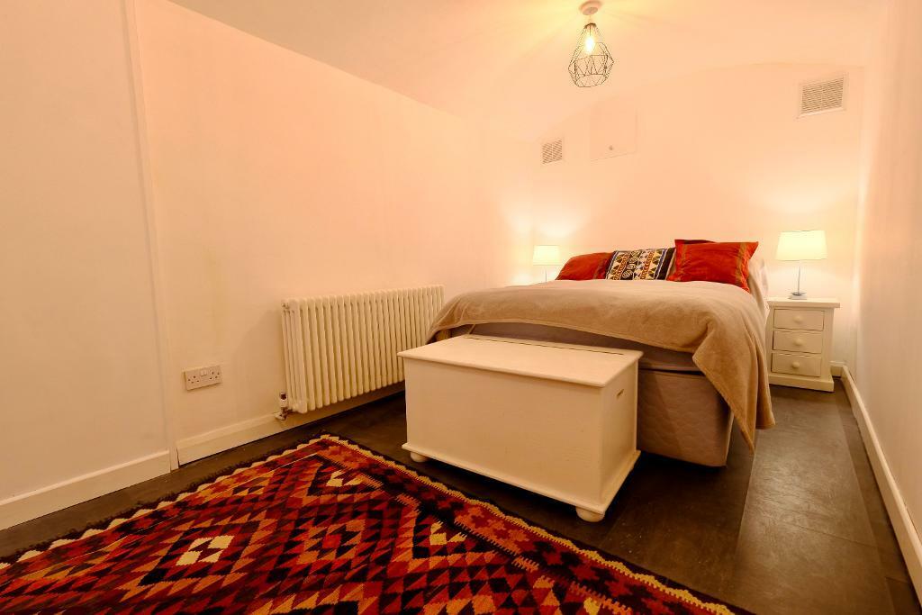Bedroom 2/Guest bedroom