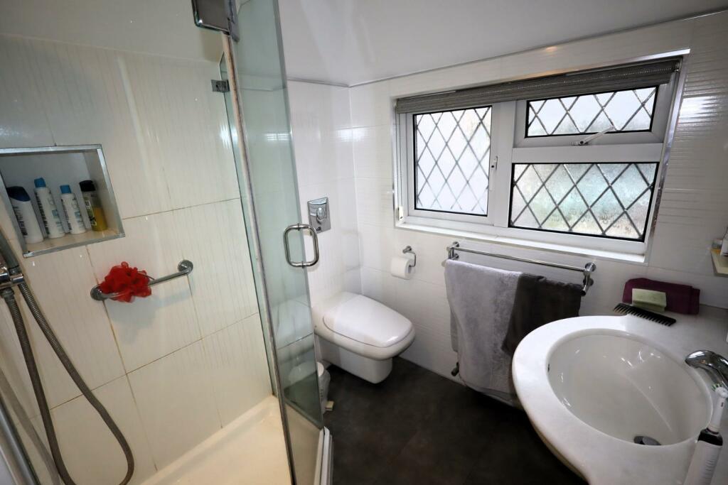 1st Floor En-Suite