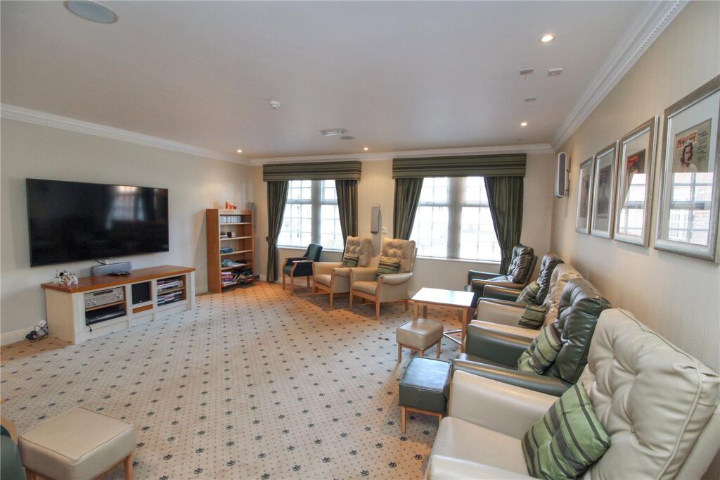 Communal Lounge