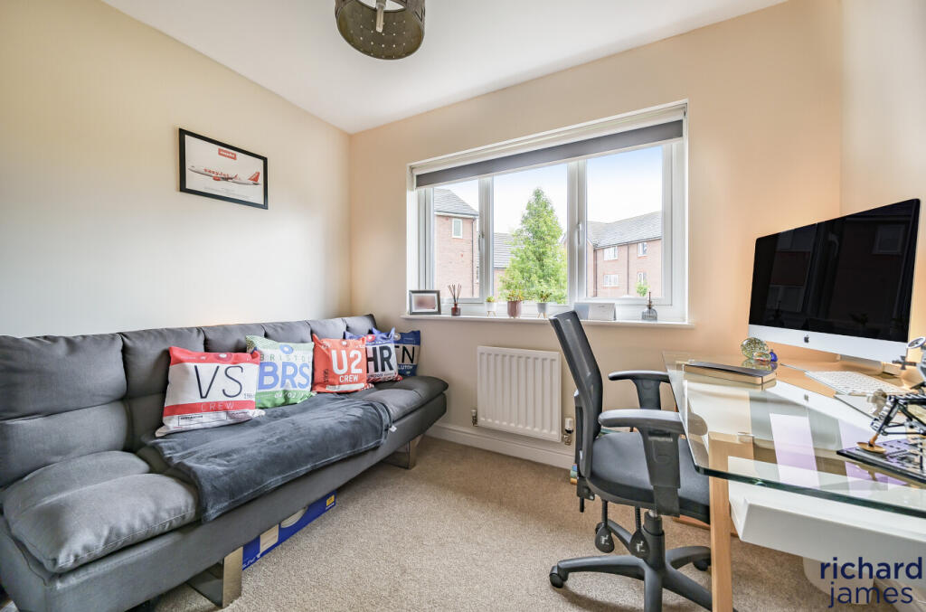 ec5d46da-efa7-4d3...