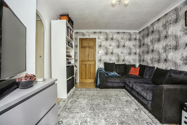 1762433129160img010000max656x437