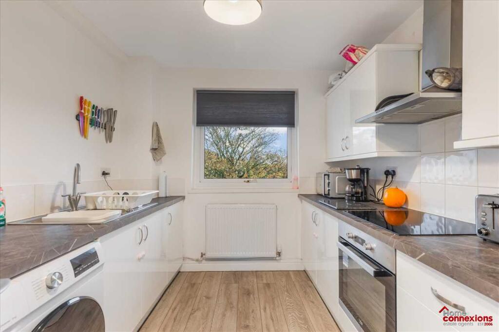Kitchen (1)
