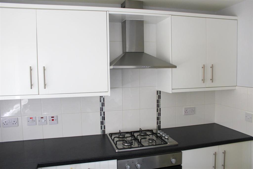 Delage Close, Longford - Kitchen