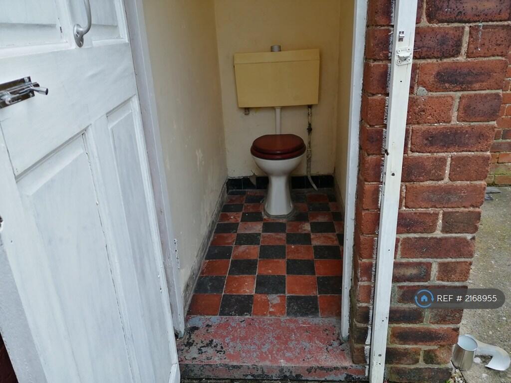 Ground Floor Toilet