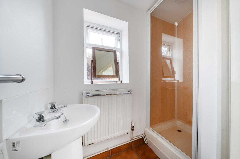 1310959-7-68525b8...