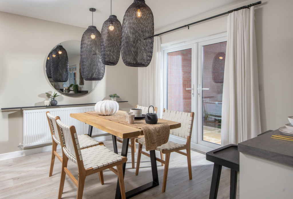 Oakham-Dining