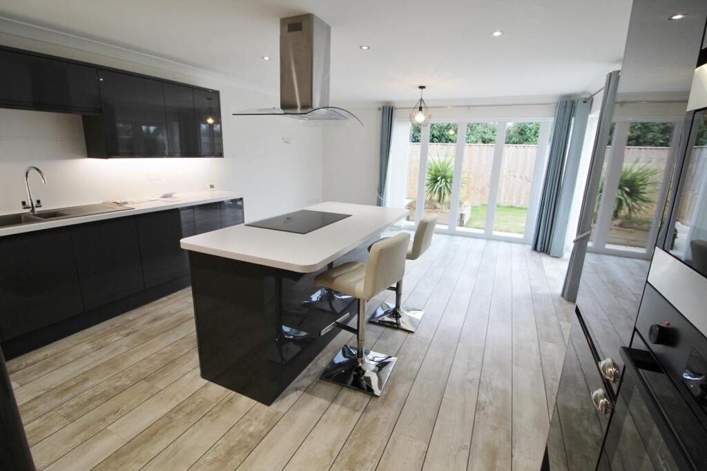 LIVING DINING KITCHEN