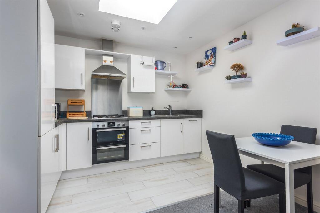 Minley Road, Fleet, Hampshire, GU51