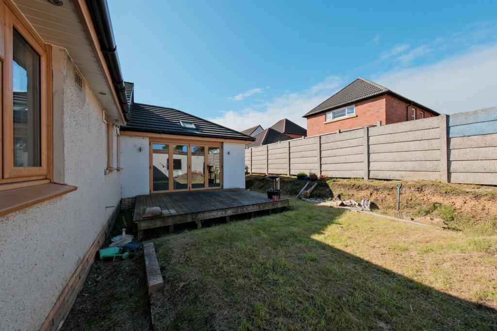 039-371 New Edinburgh Road Bellshill, ML4 3HH.jpg