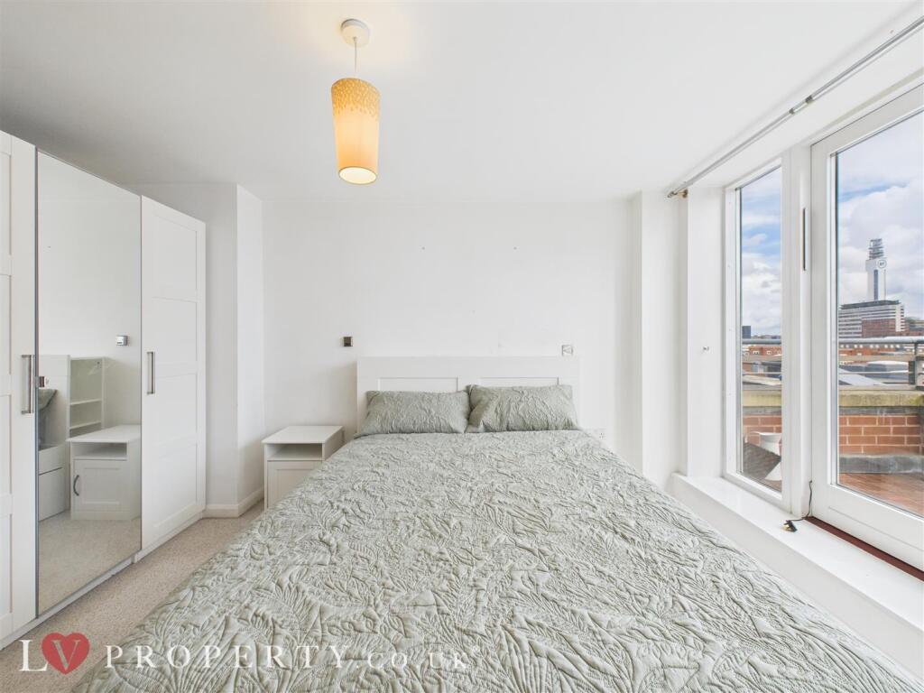 CAM05016G0-PR0119-ST