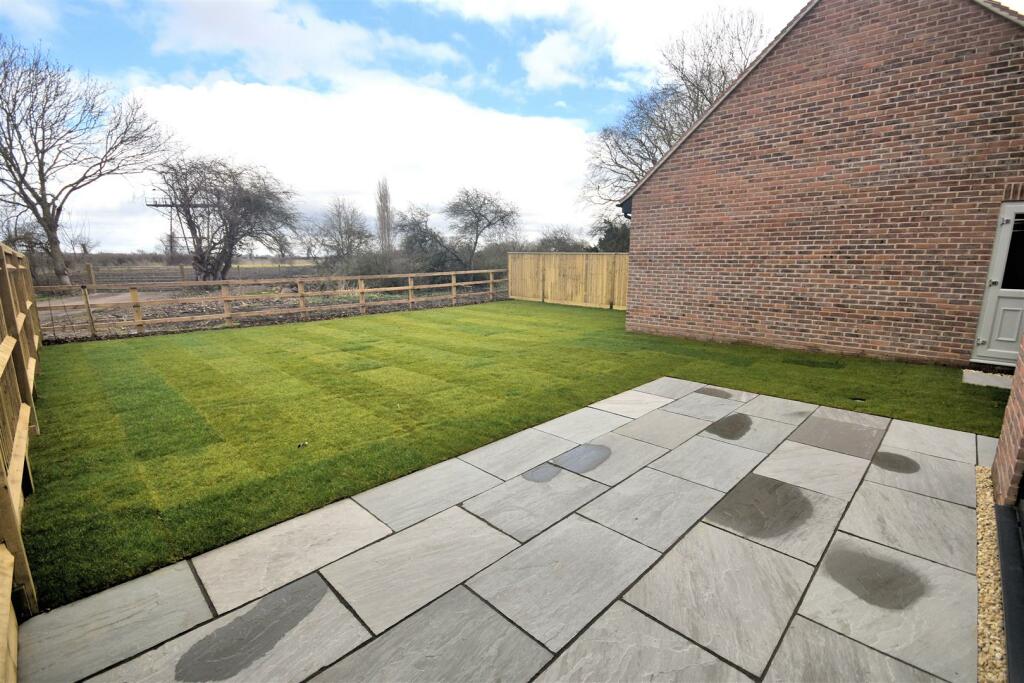 Back Garden 2.jpg