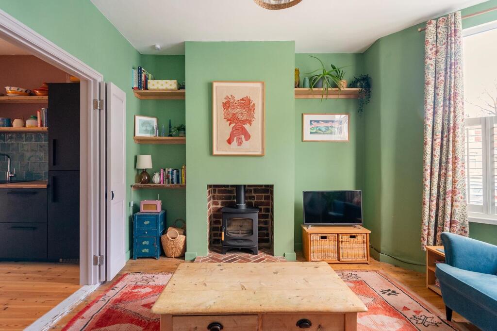 0C6RGK - Living Room B.jpg