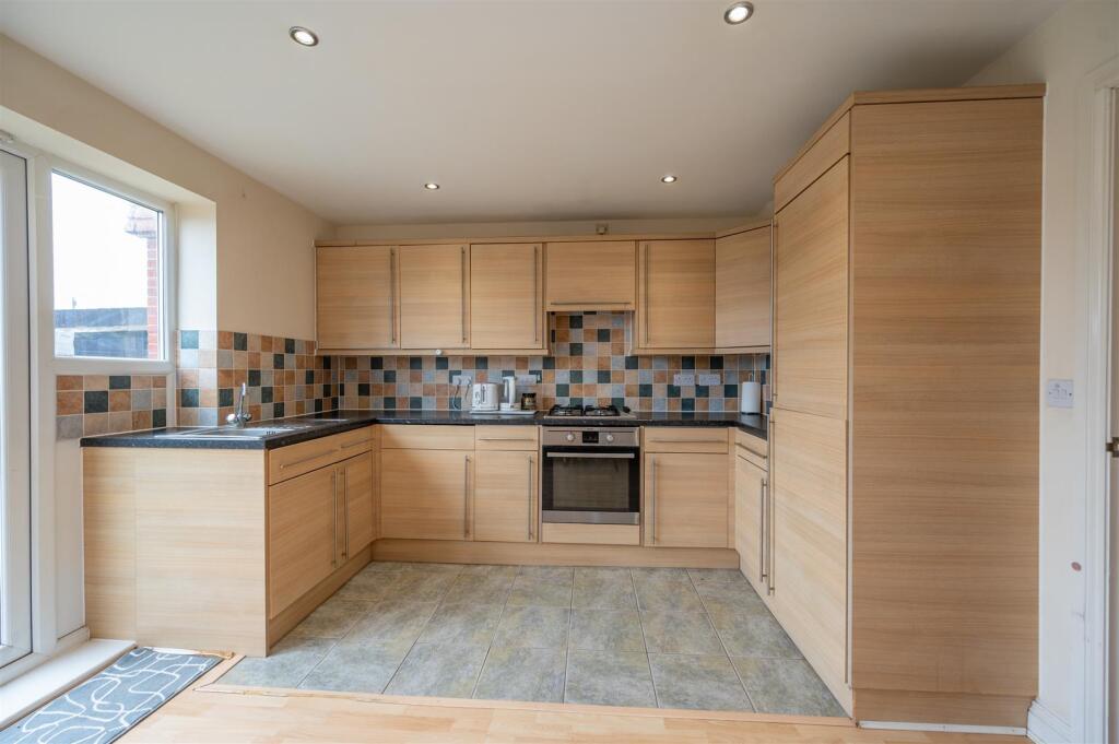 2 Guilliot Place 25 16.jpg