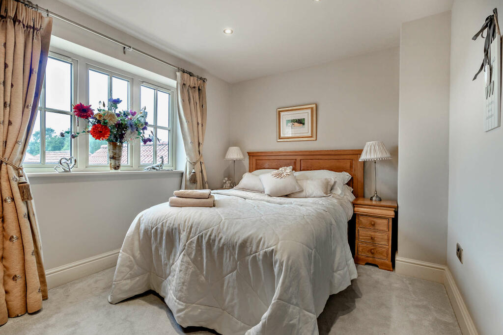 Guest Double Bedroom