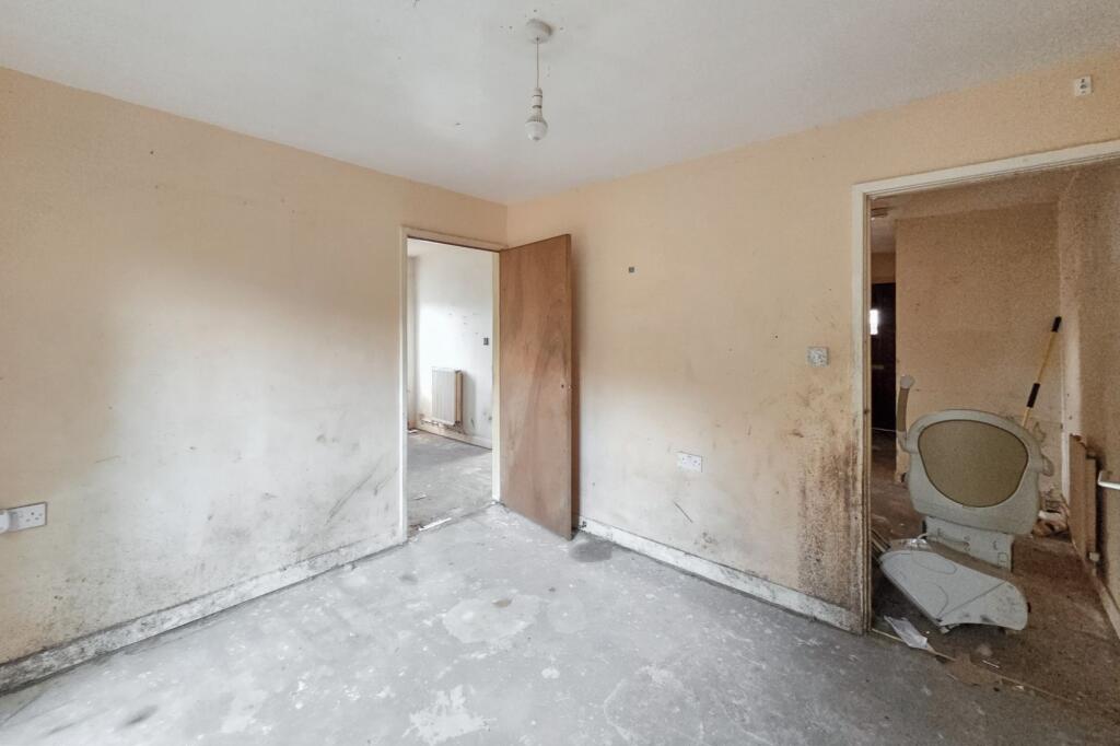 2 Irvine Close, Bispham, Blackpool, Lancashire, FY2 0XZ