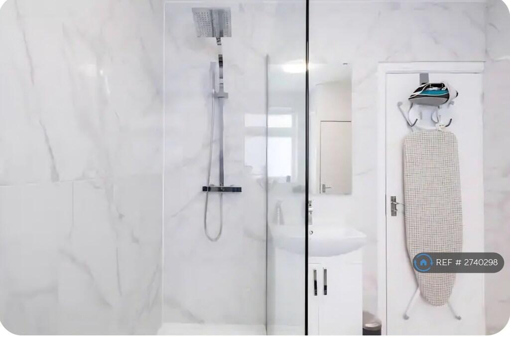 Common Bathroom