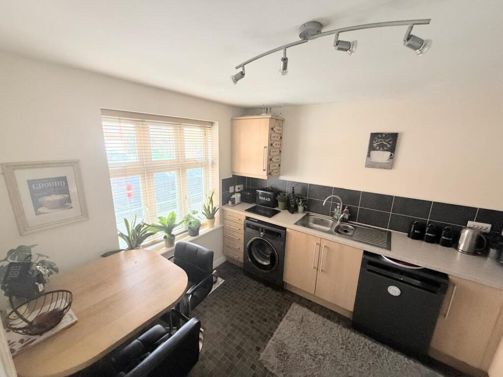 PHOTO-2025-08-15-20-19-48 10