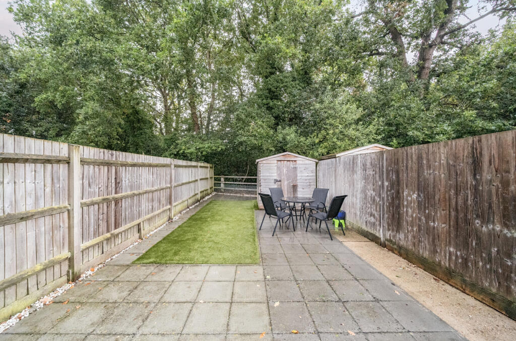 1344295-2-68b872b...