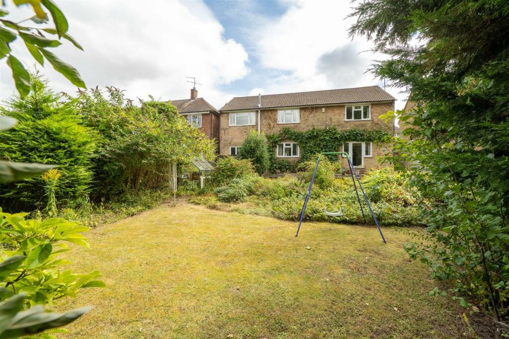 17 Benslow Rise, Hitchin-23.jpg