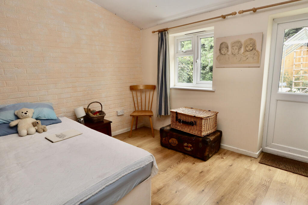 Bedroom 3 (Ground floor)